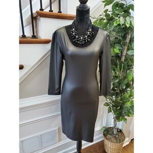 Swoon Women's Solid Black Polyester Scoop Neck Long Sleeve Knee Length Dress M